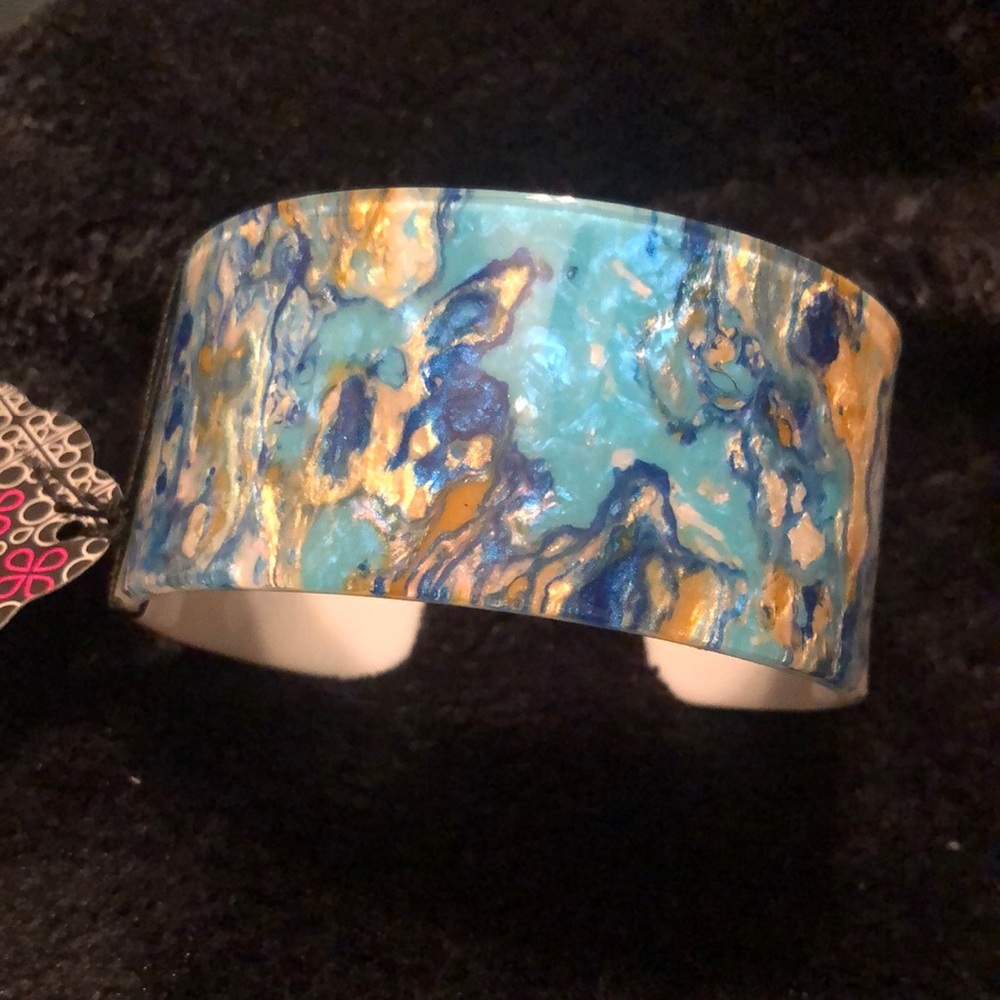Cuff bracelet